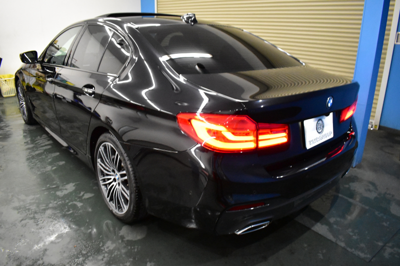 BMW 5シリーズ 540i Mｽﾎﾟｰﾂ 1ｵｰﾅｰ ｻﾝﾙｰﾌ ｲﾉﾍﾞｰｼｮﾝ&ﾊｲﾗｲﾝP 全席ﾋｰﾀｰ付黒革 HUD 可変ｻｽ Mｽﾎﾟｰﾂﾌﾞﾚｰｷ ｱﾀﾞﾌﾟﾃｨﾌﾞLEDﾍｯﾄﾞﾗｲﾄ 液晶ﾒｰﾀｰ ACC LCW ｼﾞｪｽﾁｬｰC付ﾀｯﾁﾊﾟﾈﾙﾅﾋﾞ全周囲ｶﾒﾗ ﾌﾙｾｸﾞ 電動ﾄﾗﾝｸ 2年保証
