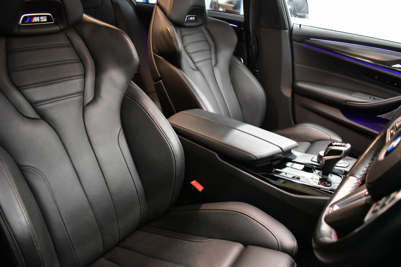 BMW Mシリーズ M5 V8ﾂｲﾝﾀｰﾎﾞ600馬力 MxDrive Bowers&Wilkins ｺﾝﾌｫｰﾄ&MﾄﾞﾗｲﾊﾞｰｽﾞP 全席ﾋｰﾀｰ&前席ﾍﾞﾝﾁﾚｰｼｮﾝ&ﾏｯｻｰｼﾞ付黒ﾒﾘﾉ革 ｽﾃｱﾘﾝｸﾞﾋｰﾀｰ ｱﾝﾋﾞｴﾝﾄｴｱP  追従ACC LCW LEDﾍｯﾄﾞﾗｲﾄ HUD 液晶ﾒｰﾀｰ 3Dﾋﾞｭｰ 20AW ｿﾌﾄｸﾛｰｽﾞﾄﾞｱ 2年保証