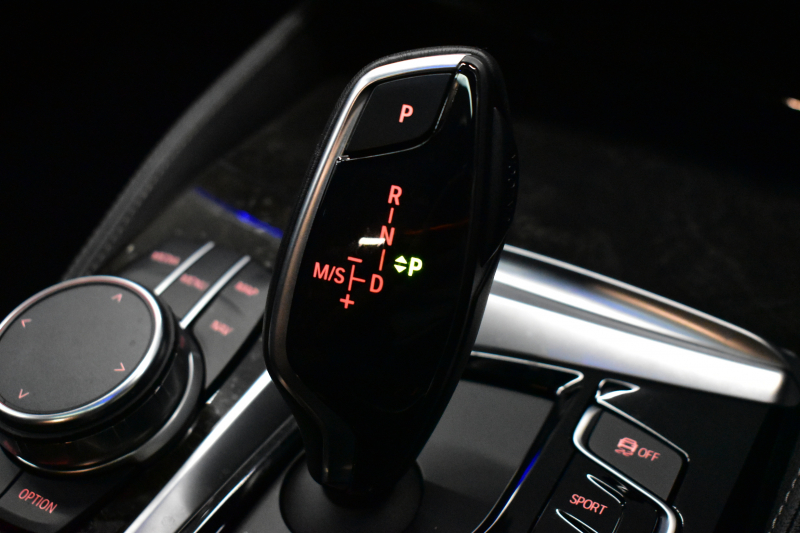 BMW 5シリーズ 530i Mｽﾎﾟｰﾂ ｻﾝﾙｰﾌ ﾊｲﾗｲﾝP 高出力ﾓﾃﾞﾙ 全席ﾋｰﾀｰ付黒革 LEDﾍｯﾄﾞﾗｲﾄ 追従ACC  Mｽﾎﾟｰﾂﾌﾞﾚｰｷ 19AW 液晶ﾒｰﾀｰ 車線変更警告 ﾀｯﾁﾊﾟﾈﾙ対応iﾄﾞﾗｲﾌﾞﾅﾋﾞﾌﾙｾｸﾞ全周囲ｶﾒﾗ Pｱｼｽﾄ 電動ﾄﾗﾝｸ 2年保証
