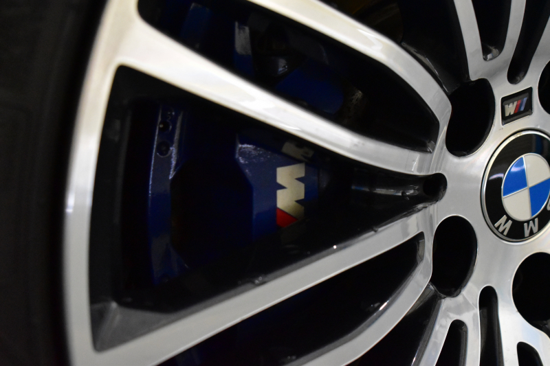 BMW 5シリーズ 530i Mｽﾎﾟｰﾂ ｻﾝﾙｰﾌ ﾊｲﾗｲﾝP 高出力ﾓﾃﾞﾙ 全席ﾋｰﾀｰ付黒革 LEDﾍｯﾄﾞﾗｲﾄ 追従ACC  Mｽﾎﾟｰﾂﾌﾞﾚｰｷ 19AW 液晶ﾒｰﾀｰ 車線変更警告 ﾀｯﾁﾊﾟﾈﾙ対応iﾄﾞﾗｲﾌﾞﾅﾋﾞﾌﾙｾｸﾞ全周囲ｶﾒﾗ Pｱｼｽﾄ 電動ﾄﾗﾝｸ 2年保証
