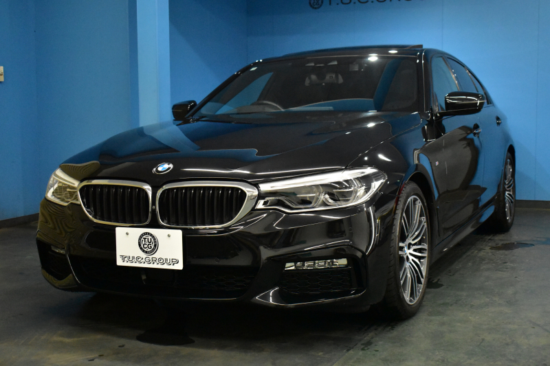 BMW 5シリーズ 530i Mｽﾎﾟｰﾂ ｻﾝﾙｰﾌ ﾊｲﾗｲﾝP 高出力ﾓﾃﾞﾙ 全席ﾋｰﾀｰ付黒革 LEDﾍｯﾄﾞﾗｲﾄ 追従ACC  Mｽﾎﾟｰﾂﾌﾞﾚｰｷ 19AW 液晶ﾒｰﾀｰ 車線変更警告 ﾀｯﾁﾊﾟﾈﾙ対応iﾄﾞﾗｲﾌﾞﾅﾋﾞﾌﾙｾｸﾞ全周囲ｶﾒﾗ Pｱｼｽﾄ 電動ﾄﾗﾝｸ 2年保証