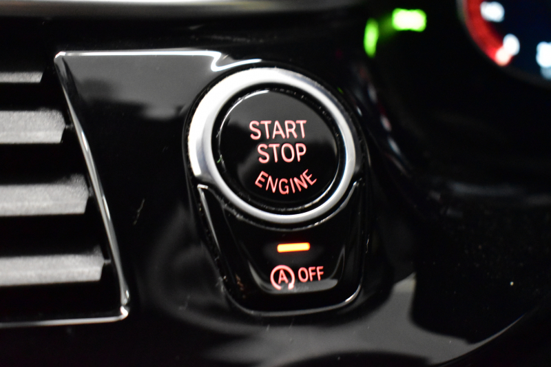 BMW 5シリーズ 523d Mｽﾎﾟｰﾂ ﾊｲﾗｲﾝP 全席ﾋｰﾀｰ付黒革 HUD LEDﾍｯﾄﾞﾗｲﾄ 追従ACC ｿﾌﾄｸﾛｰｽﾞﾄﾞｱ 液晶ﾒｰﾀｰ ｼﾞｪｽﾁｬ-C付ﾀｯﾁﾊﾟﾈﾙ対応iﾄﾞﾗｲﾌﾞHDDﾅﾋﾞﾌﾙｾｸﾞ 全周囲ｶﾒﾗ3Dﾋﾞｭｰ 車線変更&逸脱警告 衝突軽減ﾌﾞﾚｰｷ 電動ﾄﾗﾝｸ 2年保証