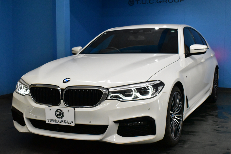 BMW 5シリーズ 530i Mｽﾎﾟｰﾂ ｲﾉﾍﾞｰｼｮﾝ＆ﾊｲﾗｲﾝP 高出力ﾓﾃﾞﾙ  型式変更後(JR20) 全席ﾋｰﾀｰ付黒革 LEDﾍｯﾄﾞﾗｲﾄ 追従ACC  HUD Mｽﾎﾟｰﾂﾌﾞﾚｰｷ 19AW 全面液晶ﾒｰﾀｰ LCW ｼﾞｪｽﾁｬｰC付ﾀｯﾁﾊﾟﾈﾙ対応iﾄﾞﾗｲﾌﾞﾅﾋﾞﾌﾙｾｸﾞ全周囲ｶﾒﾗ Pｱｼｽﾄ ﾜｲﾔﾚｽ充電 電動ﾄﾗﾝｸ 2年保証