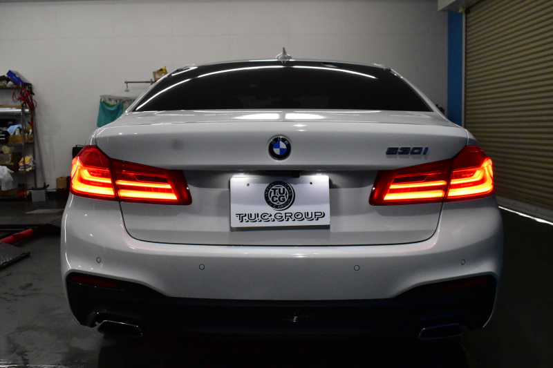 BMW 5シリーズ 530i Mｽﾎﾟｰﾂ ｲﾉﾍﾞｰｼｮﾝ＆ﾊｲﾗｲﾝP 高出力ﾓﾃﾞﾙ  型式変更後(JR20) 全席ﾋｰﾀｰ付黒革 LEDﾍｯﾄﾞﾗｲﾄ 追従ACC  HUD Mｽﾎﾟｰﾂﾌﾞﾚｰｷ 19AW 全面液晶ﾒｰﾀｰ LCW ｼﾞｪｽﾁｬｰC付ﾀｯﾁﾊﾟﾈﾙ対応iﾄﾞﾗｲﾌﾞﾅﾋﾞﾌﾙｾｸﾞ全周囲ｶﾒﾗ Pｱｼｽﾄ ﾜｲﾔﾚｽ充電 電動ﾄﾗﾝｸ 2年保証