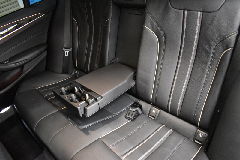 BMW 5シリーズ 530i Mｽﾎﾟｰﾂ ｲﾉﾍﾞｰｼｮﾝ＆ﾊｲﾗｲﾝP 高出力ﾓﾃﾞﾙ  型式変更後(JR20) 全席ﾋｰﾀｰ付黒革 LEDﾍｯﾄﾞﾗｲﾄ 追従ACC  HUD Mｽﾎﾟｰﾂﾌﾞﾚｰｷ 19AW 全面液晶ﾒｰﾀｰ LCW ｼﾞｪｽﾁｬｰC付ﾀｯﾁﾊﾟﾈﾙ対応iﾄﾞﾗｲﾌﾞﾅﾋﾞﾌﾙｾｸﾞ全周囲ｶﾒﾗ Pｱｼｽﾄ ﾜｲﾔﾚｽ充電 電動ﾄﾗﾝｸ 2年保証