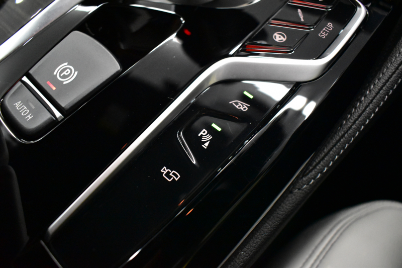 BMW Mシリーズ M5 V8ﾂｲﾝﾀｰﾎﾞ600馬力 MxDrive 令和8年5月ﾘﾁｳﾑｲｵﾝﾊﾞｯﾃﾘｰ交換済 ｺﾝﾌｫｰﾄP 全席ﾋｰﾀｰ&前席ﾍﾞﾝﾁﾚｰｼｮﾝ&ﾏｯｻｰｼﾞ付ｼﾙﾊﾞｰｽﾄｰﾝﾒﾘﾉ革 ｽﾃｱﾘﾝｸﾞﾋｰﾀｰ ｱﾝﾋﾞｴﾝﾄｴｱP  追従ACC LCW LED HUD 液晶ﾒｰﾀｰ 3Dﾋﾞｭｰ 20AW ｿﾌﾄｸﾛｰｽﾞﾄﾞｱ 2年保証