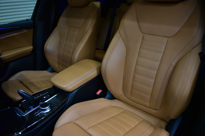 BMW X3 Xﾄﾞﾗｲﾌﾞ20d Mｽﾎﾟｰﾂ ｾﾚｸﾄ&ﾊｲﾗｲﾝP ﾊﾟﾉﾗﾏｻﾝR 型式変更後ﾓﾃﾞﾙ(UZ20) harman/kardon ﾗｲﾌﾞｺｯｸﾋﾟｯﾄ  20AW LEDﾍｯﾄﾞﾗｲﾄ ACC HUD 全席ﾋｰﾀｰ付茶革 LCW ﾀｯﾁﾊﾟﾈﾙﾅﾋﾞ  電動Rｹﾞｰﾄ ﾜｲﾔﾚｽ充電  2年保証