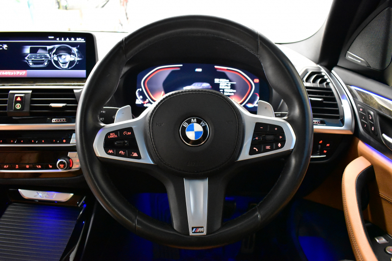 BMW X3 Xﾄﾞﾗｲﾌﾞ20d Mｽﾎﾟｰﾂ ｾﾚｸﾄ&ﾊｲﾗｲﾝP ﾊﾟﾉﾗﾏｻﾝR 型式変更後ﾓﾃﾞﾙ(UZ20) harman/kardon ﾗｲﾌﾞｺｯｸﾋﾟｯﾄ  20AW LEDﾍｯﾄﾞﾗｲﾄ ACC HUD 全席ﾋｰﾀｰ付茶革 LCW ﾀｯﾁﾊﾟﾈﾙﾅﾋﾞ  電動Rｹﾞｰﾄ ﾜｲﾔﾚｽ充電  2年保証
