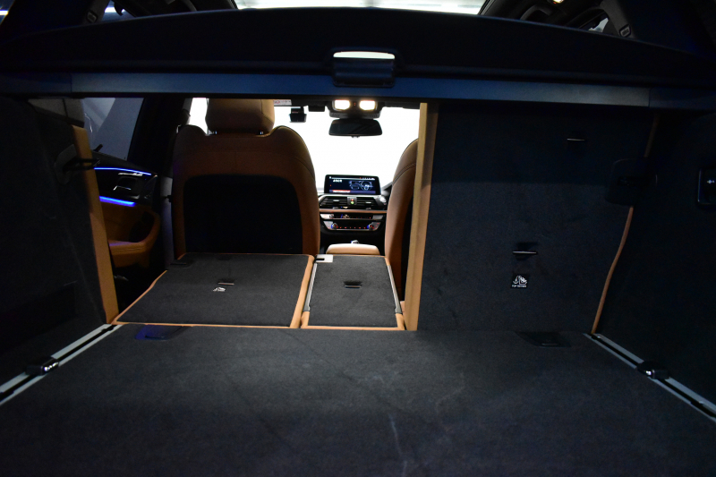 BMW X3 Xﾄﾞﾗｲﾌﾞ20d Mｽﾎﾟｰﾂ ｾﾚｸﾄ&ﾊｲﾗｲﾝP ﾊﾟﾉﾗﾏｻﾝR 型式変更後ﾓﾃﾞﾙ(UZ20) harman/kardon ﾗｲﾌﾞｺｯｸﾋﾟｯﾄ  20AW LEDﾍｯﾄﾞﾗｲﾄ ACC HUD 全席ﾋｰﾀｰ付茶革 LCW ﾀｯﾁﾊﾟﾈﾙﾅﾋﾞ  電動Rｹﾞｰﾄ ﾜｲﾔﾚｽ充電  2年保証