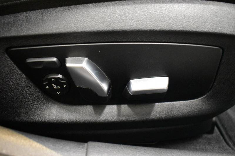 BMW 5シリーズ 530i Mｽﾎﾟｰﾂ ﾊｲﾗｲﾝP 高出力ﾓﾃﾞﾙ 1ｵｰﾅｰ 全席ﾋｰﾀｰ付黒革 LEDﾍｯﾄﾞﾗｲﾄ 追従ACC  Mｽﾎﾟｰﾂﾌﾞﾚｰｷ 19AW 液晶ﾒｰﾀｰ 車線変更警告 ﾀｯﾁﾊﾟﾈﾙ対応iﾄﾞﾗｲﾌﾞﾅﾋﾞﾌﾙｾｸﾞ全周囲ｶﾒﾗ Pｱｼｽﾄ 電動ﾄﾗﾝｸ 2年保証