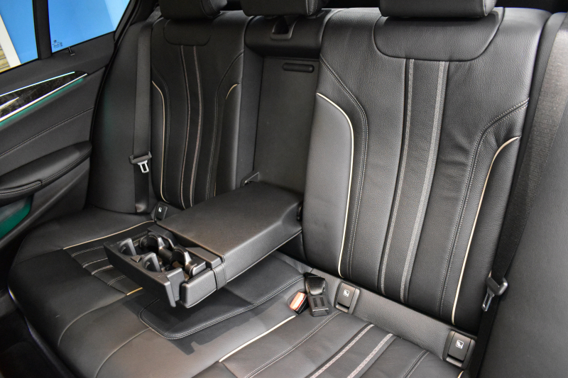 BMW 5シリーズ 530i Mｽﾎﾟｰﾂ ﾊｲﾗｲﾝP 高出力ﾓﾃﾞﾙ 全席ﾋｰﾀｰ付黒革 ｱﾀﾞﾌﾟﾃｨﾌﾞLEDﾍｯﾄﾞﾗｲﾄ 追従ACC Mｽﾎﾟｰﾂﾌﾞﾚｰｷ 19AW 液晶ﾒｰﾀｰ 車線変更警告 ﾀｯﾁﾊﾟﾈﾙ対応iﾄﾞﾗｲﾌﾞﾅﾋﾞﾌﾙｾｸﾞ全周囲ｶﾒﾗ Pｱｼｽﾄ 電動ﾄﾗﾝｸ 2年保証