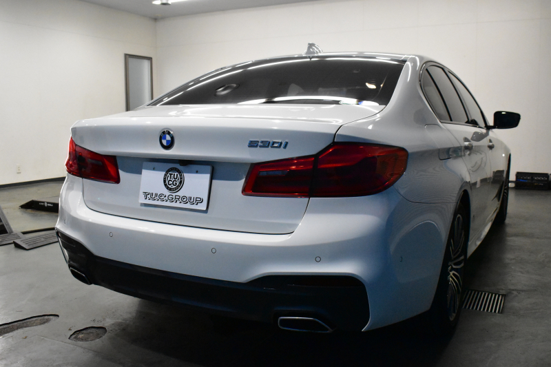 BMW 5シリーズ 530i Mｽﾎﾟｰﾂ ﾊｲﾗｲﾝP 高出力ﾓﾃﾞﾙ 全席ﾋｰﾀｰ付黒革 ｱﾀﾞﾌﾟﾃｨﾌﾞLEDﾍｯﾄﾞﾗｲﾄ 追従ACC Mｽﾎﾟｰﾂﾌﾞﾚｰｷ 19AW 液晶ﾒｰﾀｰ 車線変更警告 ﾀｯﾁﾊﾟﾈﾙ対応iﾄﾞﾗｲﾌﾞﾅﾋﾞﾌﾙｾｸﾞ全周囲ｶﾒﾗ Pｱｼｽﾄ 電動ﾄﾗﾝｸ 2年保証
