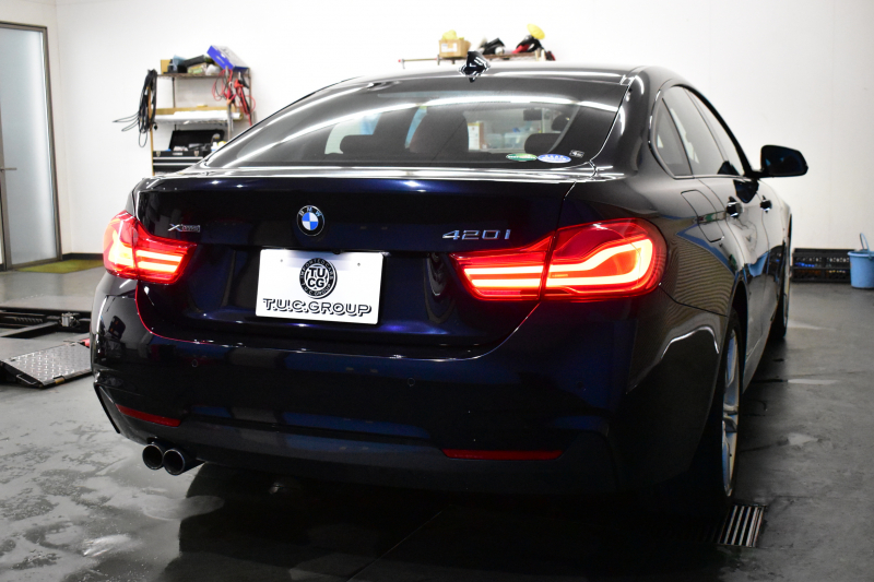 BMW 4シリーズ 420i Xﾄﾞﾗｲﾌﾞｸﾞﾗﾝｸｰﾍﾟ Mｽﾎﾟｰﾂ LCI後期 4WD ﾋｰﾀｰ付赤革 追従ACC ｱﾀﾞﾌﾟﾃｨﾌﾞLEDﾍｯﾄﾞﾗｲﾄ 液晶ﾒｰﾀｰ ﾌﾙｾｸﾞTV 車線変更&逸脱&歩行者警告 衝突軽減B  ﾀｯﾁﾊﾟｯﾄﾞiﾄﾞﾗｲﾌﾞHDDﾅﾋﾞ Bｶﾒﾗ ﾊﾟﾄﾞﾙｼﾌﾄ 電動Rｹﾞｰﾄ 2年保証