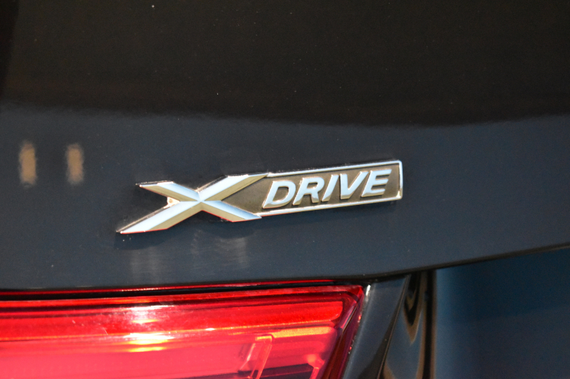 BMW 4シリーズ 420i Xﾄﾞﾗｲﾌﾞｸﾞﾗﾝｸｰﾍﾟ Mｽﾎﾟｰﾂ LCI後期 4WD ﾋｰﾀｰ付赤革 追従ACC ｱﾀﾞﾌﾟﾃｨﾌﾞLEDﾍｯﾄﾞﾗｲﾄ 液晶ﾒｰﾀｰ ﾌﾙｾｸﾞTV 車線変更&逸脱&歩行者警告 衝突軽減B  ﾀｯﾁﾊﾟｯﾄﾞiﾄﾞﾗｲﾌﾞHDDﾅﾋﾞ Bｶﾒﾗ ﾊﾟﾄﾞﾙｼﾌﾄ 電動Rｹﾞｰﾄ 2年保証