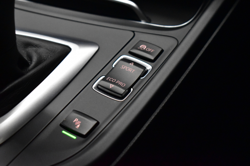 BMW 4シリーズ 420i Xﾄﾞﾗｲﾌﾞｸﾞﾗﾝｸｰﾍﾟ Mｽﾎﾟｰﾂ LCI後期 4WD ﾋｰﾀｰ付赤革 追従ACC ｱﾀﾞﾌﾟﾃｨﾌﾞLEDﾍｯﾄﾞﾗｲﾄ 液晶ﾒｰﾀｰ ﾌﾙｾｸﾞTV 車線変更&逸脱&歩行者警告 衝突軽減B  ﾀｯﾁﾊﾟｯﾄﾞiﾄﾞﾗｲﾌﾞHDDﾅﾋﾞ Bｶﾒﾗ ﾊﾟﾄﾞﾙｼﾌﾄ 電動Rｹﾞｰﾄ 2年保証