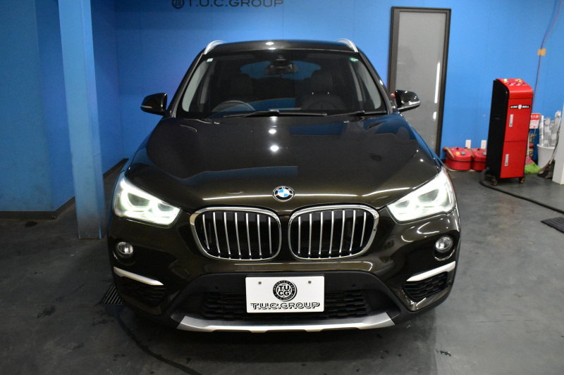 BMW X1 Xﾄﾞﾗｲﾌﾞ18d xﾗｲﾝ 中期ﾓﾃﾞﾙ 4WD ﾋｰﾀｰ付黒革 ｱﾄﾞﾊﾞﾝｽﾄﾞｱｸﾃｨﾌﾞｾｰﾌﾃｨ&ｺﾝﾌｫｰﾄ&ﾊｲﾗｲﾝP 追従ACC HUD 18AW NEWﾃﾞｻﾞｲﾝﾒｰﾀｰ LEDﾍｯﾄﾞﾗｲﾄ ﾀｯﾁﾊﾟﾈﾙHDDﾅﾋﾞBｶﾒﾗ 前後PDC  衝突軽減B 車線逸脱&歩行者警告 電動Rｹﾞｰﾄ ｽﾏｰﾄｷｰ 2年保証