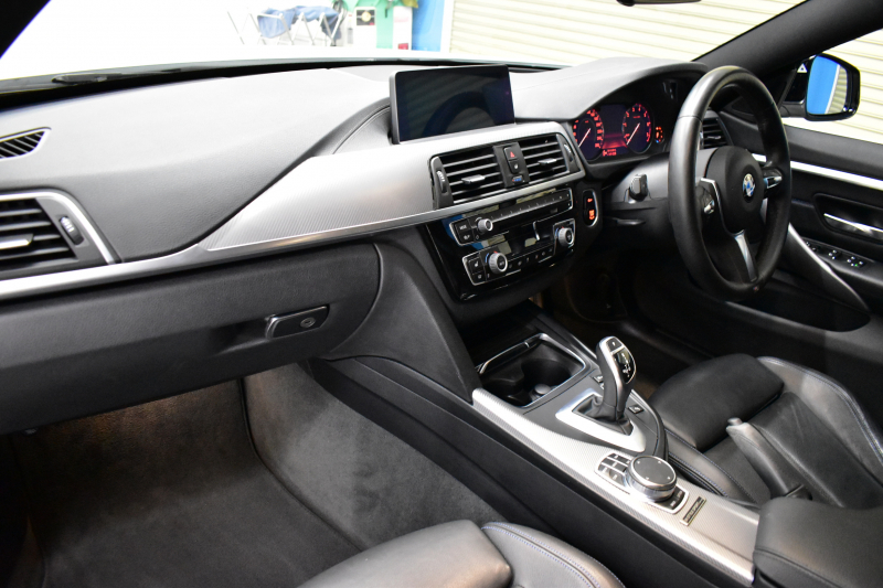 BMW 4シリーズ 420i ｸﾞﾗﾝｸｰﾍﾟ ｲﾝｽﾀｲﾙｽﾎﾟｰﾂ LCI後期 限定車 1ｵｰﾅｰ 追従ACC ﾍｷｻｺﾞﾅﾙLEDﾍｯﾄﾞﾗｲﾄ&ﾃｰﾙ HUD ﾋｰﾀｰ付黒革 可変Mｻｽ Mﾌﾞﾚｰｷ 19AW 液晶ﾒｰﾀｰ ﾀｯﾁﾊﾟﾈﾙ式iﾄﾞﾗｲﾌﾞHDDﾅﾋﾞ ﾌﾙｾｸﾞ 車線変更&逸脱&歩行者警告 衝突軽減B 電動Rｹﾞｰﾄ 2年保証