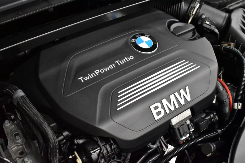BMW X1 Xﾄﾞﾗｲﾌﾞ18d xﾗｲﾝ 中期ﾓﾃﾞﾙ 4WD ﾋｰﾀｰ付茶革 ｱﾄﾞﾊﾞﾝｽﾄﾞｱｸﾃｨﾌﾞｾｰﾌﾃｨ&ｺﾝﾌｫｰﾄ&ﾊｲﾗｲﾝP 追従ACC HUD 19AW NEWﾃﾞｻﾞｲﾝﾒｰﾀｰ LEDﾍｯﾄﾞﾗｲﾄ ﾀｯﾁﾊﾟﾈﾙHDDﾅﾋﾞBｶﾒﾗ 前後PDC  衝突軽減B 車線逸脱&歩行者警告 電動Rｹﾞｰﾄ ｽﾏｰﾄｷｰ 2年保証