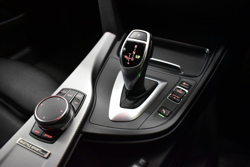 BMW 4シリーズ 420i ｸﾞﾗﾝｸｰﾍﾟ ｲﾝｽﾀｲﾙｽﾎﾟｰﾂ LCI後期 限定車 追従ACC ﾍｷｻｺﾞﾅﾙLEDﾍｯﾄﾞﾗｲﾄ&ﾃｰﾙ HUD ﾋｰﾀｰ付黒革 可変Mｻｽ Mﾌﾞﾚｰｷ 19AW 液晶ﾒｰﾀｰ ﾀｯﾁﾊﾟﾈﾙ式iﾄﾞﾗｲﾌﾞHDDﾅﾋﾞ ﾌﾙｾｸﾞ 車線変更&逸脱&歩行者警告 衝突軽減B 電動Rｹﾞｰﾄ 2年保証