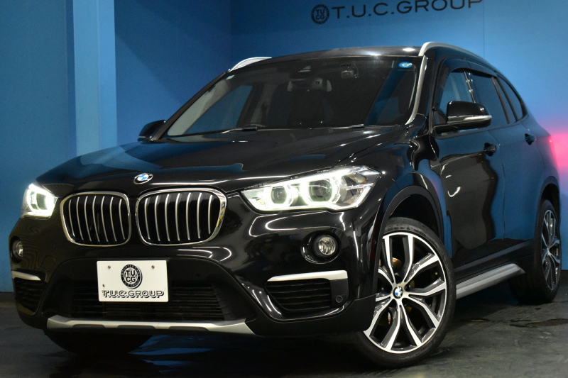 BMW X1 Xﾄﾞﾗｲﾌﾞ18d xﾗｲﾝ 中期ﾓﾃﾞﾙ 4WD ﾋｰﾀｰ付黒革 ｱﾄﾞﾊﾞﾝｽﾄﾞｱｸﾃｨﾌﾞｾｰﾌﾃｨ&ｺﾝﾌｫｰﾄ&ﾊｲﾗｲﾝP 追従ACC HUD 19AW NEWﾃﾞｻﾞｲﾝﾒｰﾀｰ 社外ﾌﾙｾｸﾞ LEDﾍｯﾄﾞﾗｲﾄ ﾀｯﾁﾊﾟﾈﾙHDDﾅﾋﾞBｶﾒﾗ 前後PDC  衝突軽減B 車線逸脱&歩行者警告 電動Rｹﾞｰﾄ 2年保証