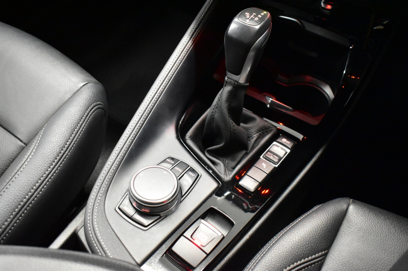 BMW X1 Xﾄﾞﾗｲﾌﾞ18d xﾗｲﾝ 中期ﾓﾃﾞﾙ 4WD ﾋｰﾀｰ付黒革 ｱﾄﾞﾊﾞﾝｽﾄﾞｱｸﾃｨﾌﾞｾｰﾌﾃｨ&ｺﾝﾌｫｰﾄ&ﾊｲﾗｲﾝP 追従ACC HUD 19AW NEWﾃﾞｻﾞｲﾝﾒｰﾀｰ 社外ﾌﾙｾｸﾞ LEDﾍｯﾄﾞﾗｲﾄ ﾀｯﾁﾊﾟﾈﾙHDDﾅﾋﾞBｶﾒﾗ 前後PDC  衝突軽減B 車線逸脱&歩行者警告 電動Rｹﾞｰﾄ 2年保証