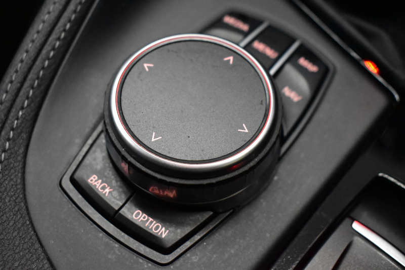 BMW X1 Xﾄﾞﾗｲﾌﾞ18d xﾗｲﾝ 中期ﾓﾃﾞﾙ 4WD ﾋｰﾀｰ付黒革 ｱﾄﾞﾊﾞﾝｽﾄﾞｱｸﾃｨﾌﾞｾｰﾌﾃｨ&ｺﾝﾌｫｰﾄ&ﾊｲﾗｲﾝP 追従ACC HUD 19AW NEWﾃﾞｻﾞｲﾝﾒｰﾀｰ 社外ﾌﾙｾｸﾞ LEDﾍｯﾄﾞﾗｲﾄ ﾀｯﾁﾊﾟﾈﾙHDDﾅﾋﾞBｶﾒﾗ 前後PDC  衝突軽減B 車線逸脱&歩行者警告 電動Rｹﾞｰﾄ 2年保証