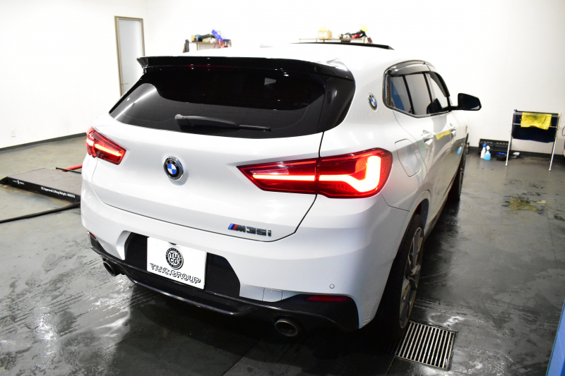 BMW X2 M35i 4WD ｾﾚｸﾄ&ｱﾄﾞﾊﾞﾝｽﾄﾞｱｸﾃｨﾌﾞｾｰﾌﾃｨ-&ｺﾝﾌｫｰﾄP ﾊﾟﾉﾗﾏｻﾝﾙｰﾌ ﾋｰﾀｰ付電動黒革 3DﾃﾞｻﾞｲﾝFﾘｯﾌﾟ 20AW LEDﾍｯﾄﾞﾗｲﾄ 追従ACC HUD ﾀｯﾁﾊﾟﾈﾙﾅﾋﾞBｶﾒﾗ ｶｰﾎﾞﾝ調ﾄﾗﾝｸ&ﾘｱｽﾎﾟｲﾗｰ 衝突軽減B 車線逸脱&歩行者警告 電動Rｹﾞｰﾄ 2年保証