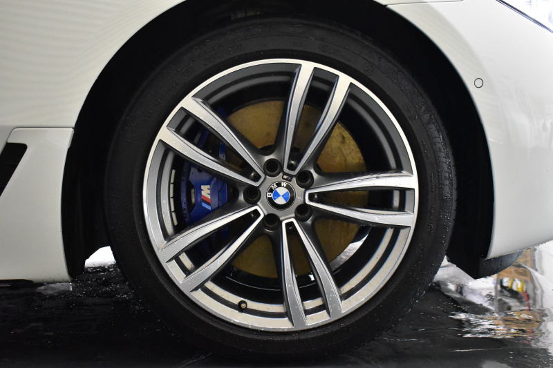 BMW 6シリーズ 630iｸﾞﾗﾝﾂｰﾘｽﾓ Mｽﾎﾟｰﾂ ﾊﾟﾉﾗﾏｻﾝR ｲﾉﾍﾞｰｼｮﾝ&ｺﾝﾌｫｰﾄP 前席ﾏｯｻｰｼﾞ&ﾍﾞﾝﾁ&全席ﾋｰﾀｰ付黒革 ﾊｰﾏﾝｶｰﾄﾞﾝ 4ｿﾞｰﾝAC LEDﾍｯﾄﾞﾗｲﾄ 追従ACC HUD ｿﾌﾄｸﾛｰｽﾞﾄﾞｱ 衝突軽減B 車線変更&逸脱&歩行者警告 全周囲ｶﾒﾗ3Dﾋﾞｭｰ 電動Rｹﾞｰﾄ 2年保証