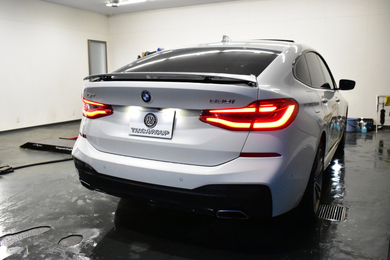 BMW 6シリーズ 630iｸﾞﾗﾝﾂｰﾘｽﾓ Mｽﾎﾟｰﾂ ﾊﾟﾉﾗﾏｻﾝR ｲﾉﾍﾞｰｼｮﾝ&ｺﾝﾌｫｰﾄP 前席ﾏｯｻｰｼﾞ&ﾍﾞﾝﾁ&全席ﾋｰﾀｰ付黒革 ﾊｰﾏﾝｶｰﾄﾞﾝ 4ｿﾞｰﾝAC LEDﾍｯﾄﾞﾗｲﾄ 追従ACC HUD ｿﾌﾄｸﾛｰｽﾞﾄﾞｱ 衝突軽減B 車線変更&逸脱&歩行者警告 全周囲ｶﾒﾗ3Dﾋﾞｭｰ 電動Rｹﾞｰﾄ 2年保証