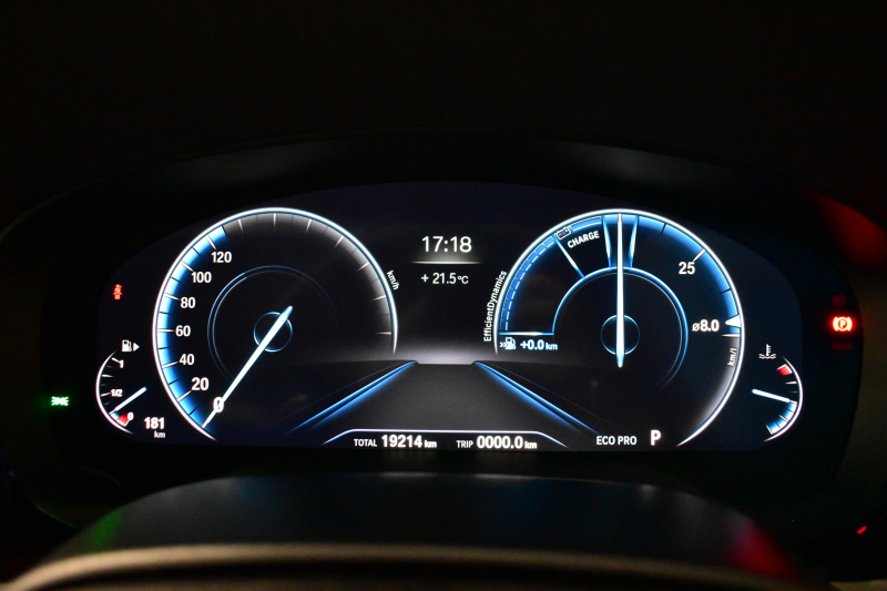 BMW 6シリーズ 630iｸﾞﾗﾝﾂｰﾘｽﾓ Mｽﾎﾟｰﾂ ﾊﾟﾉﾗﾏｻﾝR ｲﾉﾍﾞｰｼｮﾝ&ｺﾝﾌｫｰﾄP 前席ﾏｯｻｰｼﾞ&ﾍﾞﾝﾁ&全席ﾋｰﾀｰ付黒革 ﾊｰﾏﾝｶｰﾄﾞﾝ 4ｿﾞｰﾝAC LEDﾍｯﾄﾞﾗｲﾄ 追従ACC HUD ｿﾌﾄｸﾛｰｽﾞﾄﾞｱ 衝突軽減B 車線変更&逸脱&歩行者警告 全周囲ｶﾒﾗ3Dﾋﾞｭｰ 電動Rｹﾞｰﾄ 2年保証
