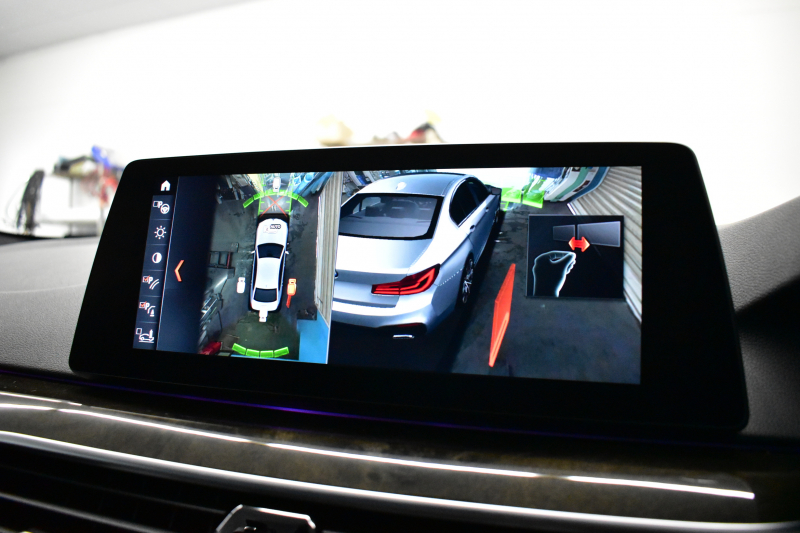 BMW 5シリーズ 523d Mｽﾎﾟｰﾂ ﾃﾞﾋﾞｭｰ&ﾊｲﾗｲﾝP 全席ﾋｰﾀｰ付黒革 HUD LEDﾍｯﾄﾞﾗｲﾄ 追従ACC ｿﾌﾄｸﾛｰｽﾞﾄﾞｱ 液晶ﾒｰﾀｰ ｼﾞｪｽﾁｬ-C付ﾀｯﾁﾊﾟﾈﾙ対応iﾄﾞﾗｲﾌﾞHDDﾅﾋﾞﾌﾙｾｸﾞ 全周囲ｶﾒﾗ3Dﾋﾞｭｰ 車線変更&逸脱警告 衝突軽減ﾌﾞﾚｰｷ 電動ﾄﾗﾝｸ 2年保証
