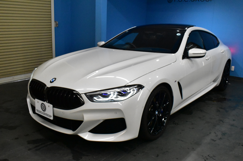 BMW 8シリーズ 840i ｸﾞﾗﾝｸｰﾍﾟ Mｽﾎﾟｰﾂ ﾊﾟﾉﾗﾏｶﾞﾗｽｻﾝR MﾃｸﾆｯｸｽﾎﾟｰﾂP 20AW Mｽﾎﾟｰﾂﾌﾞﾚｰｷ&ﾃﾞﾌ &ｼｰﾄﾍﾞﾙﾄ  ﾚｰｻﾞｰLED ACC HUD  全席ﾋｰﾀｰ付黒革 前席ﾍﾞﾝﾁﾚｰｼｮﾝ ﾊｰﾏﾝｶｰﾄﾞﾝ ﾋﾟｱﾉﾌﾞﾗｯｸｲﾝﾃﾘｱ ﾗｲﾌﾞｺｯｸﾋﾟｯﾄ ｼﾞｪｽﾁｬｰC対応 2年保証
