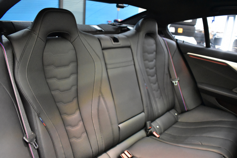 BMW 8シリーズ 840i ｸﾞﾗﾝｸｰﾍﾟ Mｽﾎﾟｰﾂ ﾊﾟﾉﾗﾏｶﾞﾗｽｻﾝR MﾃｸﾆｯｸｽﾎﾟｰﾂP 20AW Mｽﾎﾟｰﾂﾌﾞﾚｰｷ&ﾃﾞﾌ &ｼｰﾄﾍﾞﾙﾄ  ﾚｰｻﾞｰLED ACC HUD  全席ﾋｰﾀｰ付黒革 前席ﾍﾞﾝﾁﾚｰｼｮﾝ ﾊｰﾏﾝｶｰﾄﾞﾝ ﾋﾟｱﾉﾌﾞﾗｯｸｲﾝﾃﾘｱ ﾗｲﾌﾞｺｯｸﾋﾟｯﾄ ｼﾞｪｽﾁｬｰC対応 2年保証