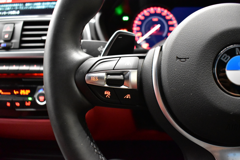 BMW 4シリーズ 420iｸﾞﾗﾝｸｰﾍﾟ Mｽﾎﾟｰﾂ LCI後期 ﾋｰﾀｰ付赤革 ﾌｧｽﾄﾄﾗｯｸP 追従ACC 可変Mｻｽ 19AW Mﾊﾟﾌｫｰﾏﾝｽﾌﾞﾚｰｷ 液晶ﾒｰﾀｰ ﾍｷｻｺﾞﾅﾙLEDﾍｯﾄﾞﾗｲﾄ&ﾃｰﾙ 車線変更&逸脱&歩行者警告 衝突軽減B  ﾀｯﾁﾊﾟﾈﾙ付iﾄﾞﾗｲﾌﾞHDDﾅﾋﾞBｶﾒﾗ 電動ﾘｱｹﾞｰﾄ 2年保証