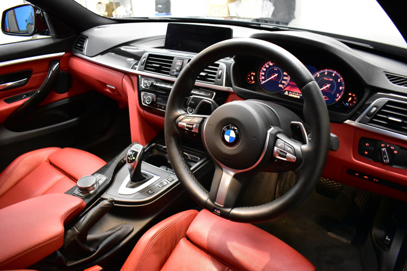 BMW 4シリーズ 420iｸﾞﾗﾝｸｰﾍﾟ Mｽﾎﾟｰﾂ LCI後期 ﾋｰﾀｰ付赤革 ﾌｧｽﾄﾄﾗｯｸP 追従ACC 可変Mｻｽ 19AW Mﾊﾟﾌｫｰﾏﾝｽﾌﾞﾚｰｷ 液晶ﾒｰﾀｰ ﾍｷｻｺﾞﾅﾙLEDﾍｯﾄﾞﾗｲﾄ&ﾃｰﾙ 車線変更&逸脱&歩行者警告 衝突軽減B  ﾀｯﾁﾊﾟﾈﾙ付iﾄﾞﾗｲﾌﾞHDDﾅﾋﾞBｶﾒﾗ 電動ﾘｱｹﾞｰﾄ 2年保証