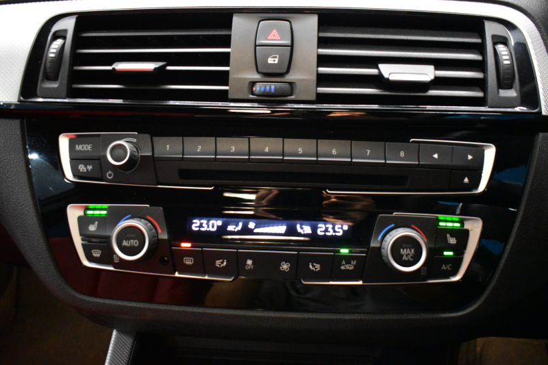 BMW 2シリーズ M240iｸｰﾍﾟ LCI後期 直6ﾀｰﾎﾞ 340馬力 1ｵｰﾅｰ 追従ACC LEDﾍｯﾄﾞﾗｲﾄ ﾋｰﾀｰ付赤革 ﾀｯﾁﾊﾟﾈﾙiﾄﾞﾗｲﾌﾞHDDﾅﾋﾞ Bｶﾒﾗ 前後PDC Pｱｼｽﾄ 可変Mｻｽ 大型ﾌﾞﾚｰｷｼｽﾃﾑ 車線逸脱&歩行者警告 衝突軽減ﾌﾞﾚｰｷ 18AW ﾊﾟﾄﾞﾙｼﾌﾄ 2年保証