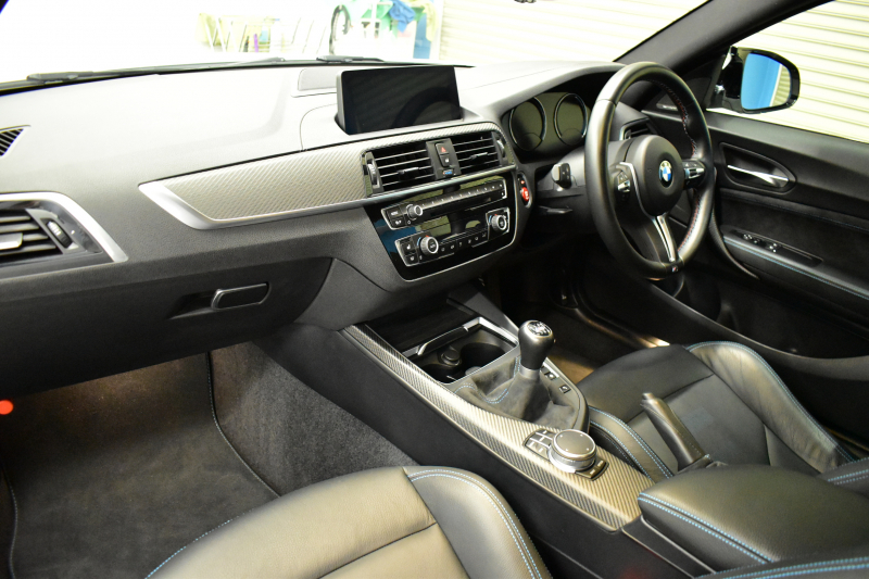 BMW Mシリーズ M2 ｺﾝﾍﾟﾃｨｼｮﾝ LCI後期 6MT 専用410馬力ｴﾝｼﾞﾝ LEDﾍｯﾄﾞﾗｲﾄ&ﾃｰﾙ ﾋｰﾀｰ付黒革 ﾀｯﾁﾊﾟﾈﾙHDDﾅﾋﾞBｶﾒﾗ IDING POWER19AW&ﾌﾞﾚｰｷﾛｰﾀｰ 社外ﾘｯﾌﾟ&ﾄﾗﾝｸｽﾎﾟｲﾗｰ Mｽﾎﾟｰﾂﾌﾞﾚｰｷ 衝突軽減ﾌﾞﾚｰｷ 車線逸脱＆歩行者警告 Mｼｰﾄﾍﾞﾙﾄ 2年保証
