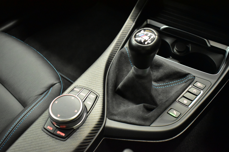 BMW Mシリーズ M2 ｺﾝﾍﾟﾃｨｼｮﾝ LCI後期 6MT 専用410馬力ｴﾝｼﾞﾝ LEDﾍｯﾄﾞﾗｲﾄ&ﾃｰﾙ ﾋｰﾀｰ付黒革 ﾀｯﾁﾊﾟﾈﾙHDDﾅﾋﾞBｶﾒﾗ IDING POWER19AW&ﾌﾞﾚｰｷﾛｰﾀｰ 社外ﾘｯﾌﾟ&ﾄﾗﾝｸｽﾎﾟｲﾗｰ Mｽﾎﾟｰﾂﾌﾞﾚｰｷ 衝突軽減ﾌﾞﾚｰｷ 車線逸脱＆歩行者警告 Mｼｰﾄﾍﾞﾙﾄ 2年保証