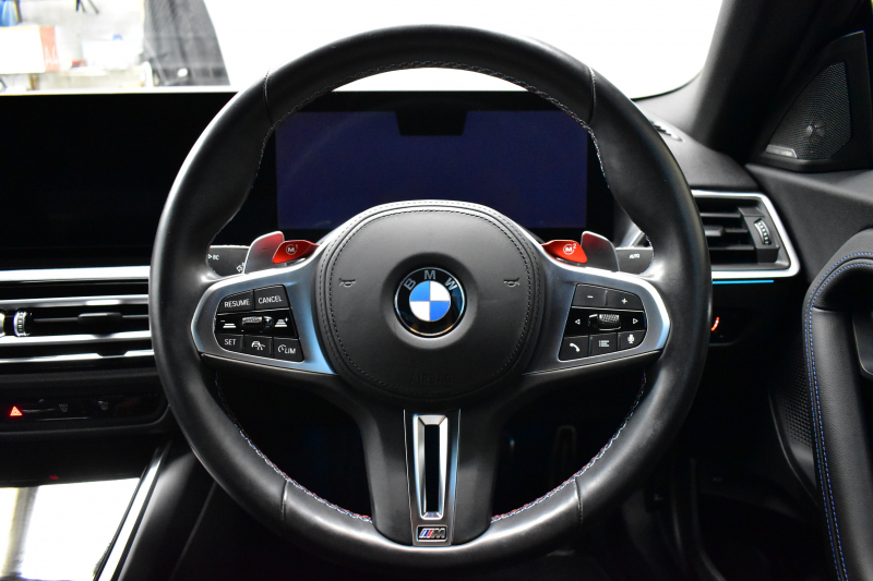BMW Mシリーズ M2ｸｰﾍﾟ 新車保証R8年10月迄 ｻﾝﾙｰﾌ MAXTONDESAINｴｱﾛ ﾊｲﾗｲﾝP ｶｰﾌﾞﾄﾞﾃﾞｨｽﾌﾟﾚｲ ﾋｰﾀｰ付黒革Mｽﾎﾟｰﾂｼｰﾄ ﾊｰﾏﾝｶｰﾄﾞﾝ 可変Mｻｽ Mｺﾝﾊﾟｳﾝﾄﾞﾌﾞﾚｰｷ ACC HUD BMWﾗｲﾌﾞｺｯｸﾋﾟｯﾄ ﾅﾋﾞBｶﾒﾗ 2年保証