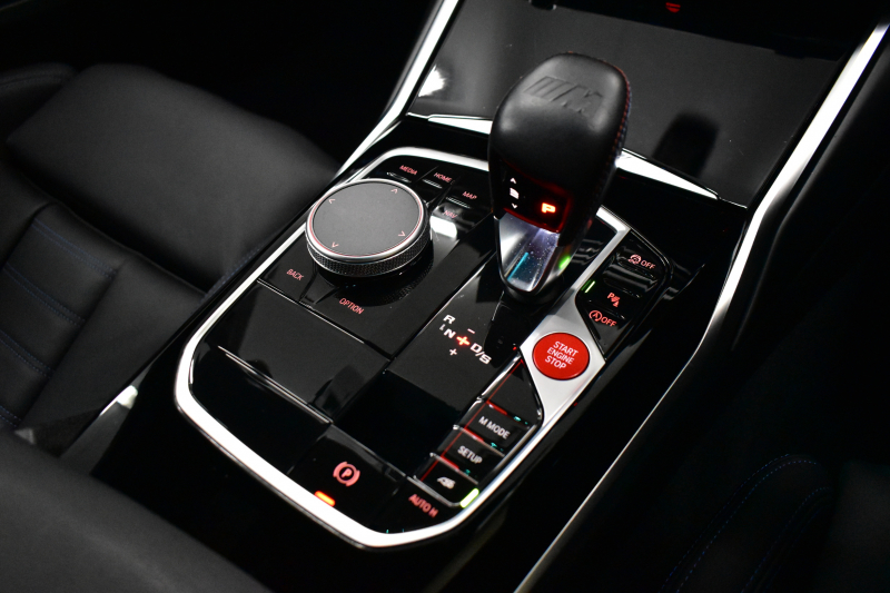 BMW Mシリーズ M2ｸｰﾍﾟ 新車保証R8年10月迄 ｻﾝﾙｰﾌ MAXTONDESAINｴｱﾛ ﾊｲﾗｲﾝP ｶｰﾌﾞﾄﾞﾃﾞｨｽﾌﾟﾚｲ ﾋｰﾀｰ付黒革Mｽﾎﾟｰﾂｼｰﾄ ﾊｰﾏﾝｶｰﾄﾞﾝ 可変Mｻｽ Mｺﾝﾊﾟｳﾝﾄﾞﾌﾞﾚｰｷ ACC HUD BMWﾗｲﾌﾞｺｯｸﾋﾟｯﾄ ﾅﾋﾞBｶﾒﾗ 2年保証
