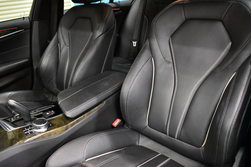 BMW 5シリーズ 523i Mｽﾎﾟｰﾂ ﾊｲﾗｲﾝP ｱﾀﾞﾌﾟﾃｨﾌﾞLEDﾍｯﾄﾞﾗｲﾄ 全席ﾋｰﾀｰ付黒革 追従ACC HUD ｼﾞｪｽﾁｬｰC付ﾀｯﾁﾊﾟﾈﾙHDDﾅﾋﾞ全周囲ｶﾒﾗ ﾜｲﾔﾚｽ充電 車線変更&逸脱&歩行者警告 Pｱｼｽﾄ 液晶ﾒｰﾀｰ 19AW 2年保証