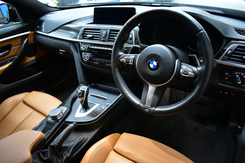 BMW 4シリーズ 420iｸﾞﾗﾝｸｰﾍﾟ Mｽﾎﾟｰﾂ LCI後期最終ﾓﾃﾞﾙ 1ｵｰﾅｰ ﾋｰﾀｰ付茶革 追従ACC 18AW 液晶ﾒｰﾀｰ ﾍｷｻｺﾞﾅﾙLEDﾍｯﾄﾞﾗｲﾄ&ﾃｰﾙ 車線変更&逸脱&歩行者警告 衝突軽減B ﾀｯﾁﾊﾟﾈﾙ付iﾄﾞﾗｲﾌﾞHDDﾅﾋﾞBｶﾒﾗ 電動ﾘｱｹﾞｰﾄ 2年保証