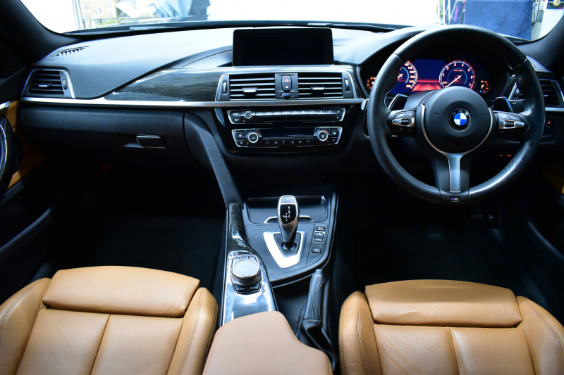 BMW 4シリーズ 420iｸﾞﾗﾝｸｰﾍﾟ Mｽﾎﾟｰﾂ LCI後期最終ﾓﾃﾞﾙ 1ｵｰﾅｰ ﾋｰﾀｰ付茶革 追従ACC 18AW 液晶ﾒｰﾀｰ ﾍｷｻｺﾞﾅﾙLEDﾍｯﾄﾞﾗｲﾄ&ﾃｰﾙ 車線変更&逸脱&歩行者警告 衝突軽減B ﾀｯﾁﾊﾟﾈﾙ付iﾄﾞﾗｲﾌﾞHDDﾅﾋﾞBｶﾒﾗ 電動ﾘｱｹﾞｰﾄ 2年保証