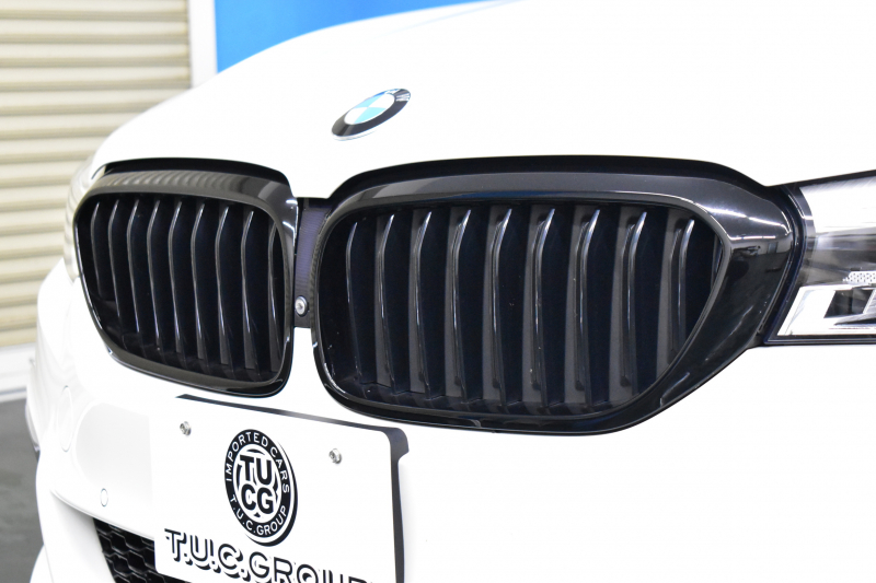 BMW 5シリーズ 540i Xﾄﾞﾗｲﾌﾞ Mｽﾎﾟｰﾂ 4WD ｺﾝﾌｫｰﾄ&ﾊｲﾗｲﾝP ｻﾝﾙｰﾌ 前席ｺﾝﾌｫｰﾄｼｰﾄ 前席ﾏｯｻｰｼﾞ&ﾍﾞﾝﾁﾚｰﾀｰ 全席ﾋｰﾀｰ付黒革 CPMｽﾄﾗｯﾄﾌﾞﾚｰｽ&ﾛｱﾚｲﾝﾌｫｰｽ 可変ｻｽ Mｽﾎﾟｰﾂﾌﾞﾚｰｷ LEDﾍｯﾄﾞﾗｲﾄ ACC HUD LCW  4ｿﾞｰﾝAC 全周囲ｶﾒﾗ  電動ﾄﾗﾝｸ 2年保証