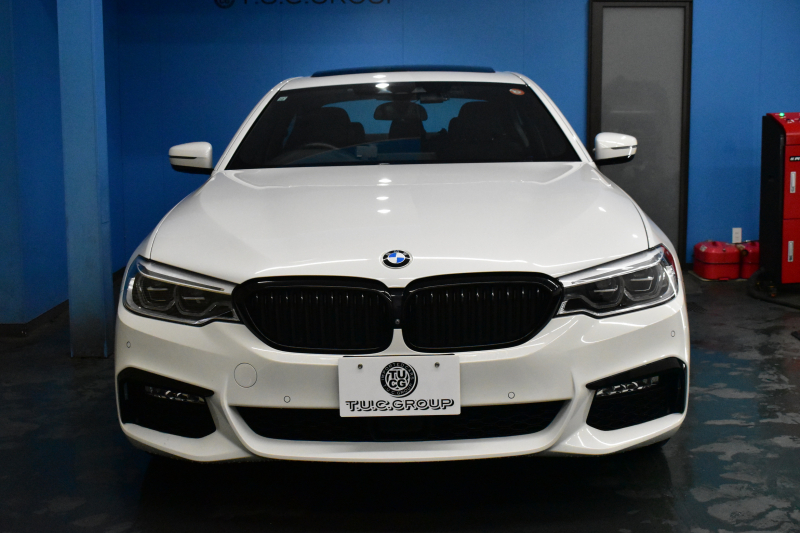 BMW 5シリーズ 540i Xﾄﾞﾗｲﾌﾞ Mｽﾎﾟｰﾂ 4WD ｺﾝﾌｫｰﾄ&ﾊｲﾗｲﾝP ｻﾝﾙｰﾌ 前席ｺﾝﾌｫｰﾄｼｰﾄ 前席ﾏｯｻｰｼﾞ&ﾍﾞﾝﾁﾚｰﾀｰ 全席ﾋｰﾀｰ付黒革 CPMｽﾄﾗｯﾄﾌﾞﾚｰｽ&ﾛｱﾚｲﾝﾌｫｰｽ 可変ｻｽ Mｽﾎﾟｰﾂﾌﾞﾚｰｷ LEDﾍｯﾄﾞﾗｲﾄ ACC HUD LCW  4ｿﾞｰﾝAC 全周囲ｶﾒﾗ  電動ﾄﾗﾝｸ 2年保証