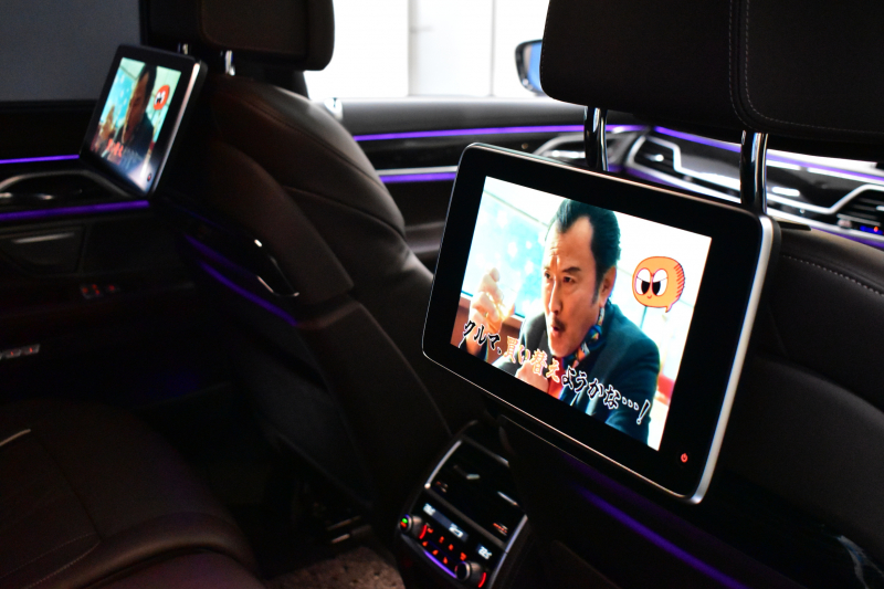 BMW 7シリーズ 740i Mｽﾎﾟｰﾂ ﾘｱｺﾝﾌｫｰﾄP 後席ﾓﾆﾀｰ ｻﾝR 3Dﾃﾞｻﾞｲﾝ製Fﾘｯﾌﾟ ｱﾙﾋﾟﾅﾒｰﾀｰ BMWﾚｰｻﾞｰLED 前席ﾏｯｻｰｼﾞ 全席ﾋｰﾀｰ&ﾍﾞﾝﾁﾚｰｼｮﾝ茶革 ACC HUD ﾊｰﾏﾝｶｰﾄﾞﾝ ｼﾞｪｽﾁｬｰCﾀｯﾁﾊﾟﾈﾙﾅﾋﾞ 液晶ﾒｰﾀｰ 20AW ﾃﾞｨｽﾌﾟﾚｲｷｰ 2年保証