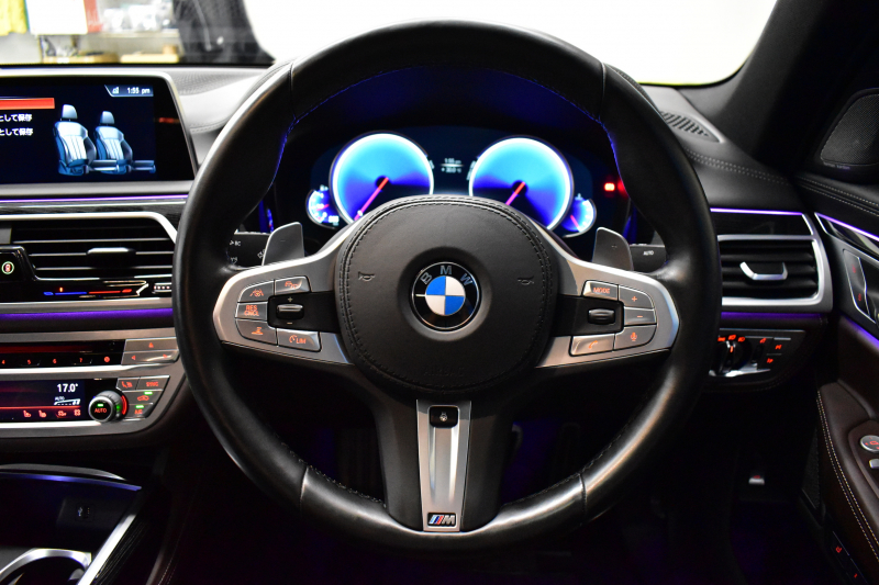 BMW 7シリーズ 740i Mｽﾎﾟｰﾂ ﾘｱｺﾝﾌｫｰﾄP 後席ﾓﾆﾀｰ ｻﾝR 3Dﾃﾞｻﾞｲﾝ製Fﾘｯﾌﾟ ｱﾙﾋﾟﾅﾒｰﾀｰ BMWﾚｰｻﾞｰLED 前席ﾏｯｻｰｼﾞ 全席ﾋｰﾀｰ&ﾍﾞﾝﾁﾚｰｼｮﾝ茶革 ACC HUD ﾊｰﾏﾝｶｰﾄﾞﾝ ｼﾞｪｽﾁｬｰCﾀｯﾁﾊﾟﾈﾙﾅﾋﾞ 液晶ﾒｰﾀｰ 20AW ﾃﾞｨｽﾌﾟﾚｲｷｰ 2年保証