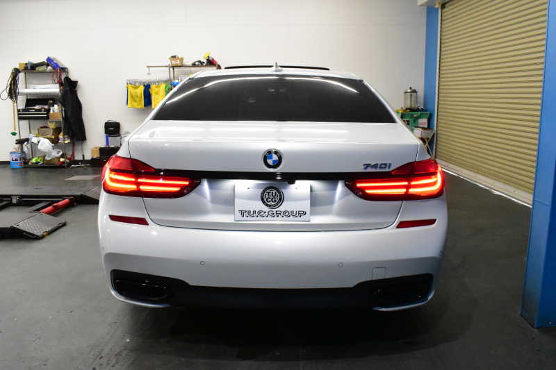 BMW 7シリーズ 740i Mｽﾎﾟｰﾂ ﾘｱｺﾝﾌｫｰﾄP 後席ﾓﾆﾀｰ ｻﾝR 3Dﾃﾞｻﾞｲﾝ製Fﾘｯﾌﾟ ｱﾙﾋﾟﾅﾒｰﾀｰ BMWﾚｰｻﾞｰLED 前席ﾏｯｻｰｼﾞ 全席ﾋｰﾀｰ&ﾍﾞﾝﾁﾚｰｼｮﾝ茶革 ACC HUD ﾊｰﾏﾝｶｰﾄﾞﾝ ｼﾞｪｽﾁｬｰCﾀｯﾁﾊﾟﾈﾙﾅﾋﾞ 液晶ﾒｰﾀｰ 20AW ﾃﾞｨｽﾌﾟﾚｲｷｰ 2年保証