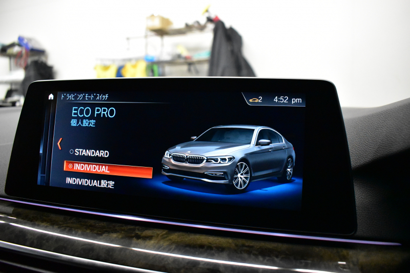BMW 5シリーズ 523i Mｽﾎﾟｰﾂ ﾊｲﾗｲﾝP 全席ﾋｰﾀｰ付黒革 追従ACC HUD LEDﾍｯﾄﾞﾗｲﾄ  ｼﾞｪｽﾁｬｰC付ﾀｯﾁﾊﾟﾈﾙHDDﾅﾋﾞ全周囲ｶﾒﾗ ﾜｲﾔﾚｽ充電 車線変更&逸脱&歩行者警告 Pｱｼｽﾄ 液晶ﾒｰﾀｰ 19AW 2年保証
