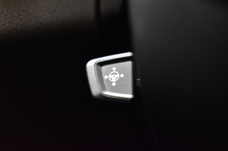BMW 5シリーズ 523i Mｽﾎﾟｰﾂ ﾊｲﾗｲﾝP 全席ﾋｰﾀｰ付黒革 追従ACC HUD LEDﾍｯﾄﾞﾗｲﾄ  ｼﾞｪｽﾁｬｰC付ﾀｯﾁﾊﾟﾈﾙHDDﾅﾋﾞ全周囲ｶﾒﾗ ﾜｲﾔﾚｽ充電 車線変更&逸脱&歩行者警告 Pｱｼｽﾄ 液晶ﾒｰﾀｰ 19AW 2年保証